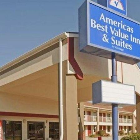 Americas Best Value Inn & Suites Слиделл Экстерьер фото