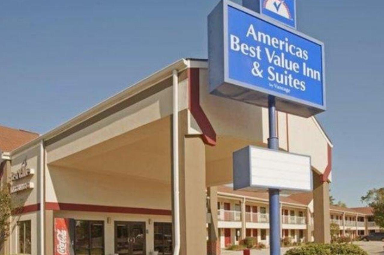 Americas Best Value Inn & Suites Слиделл Экстерьер фото